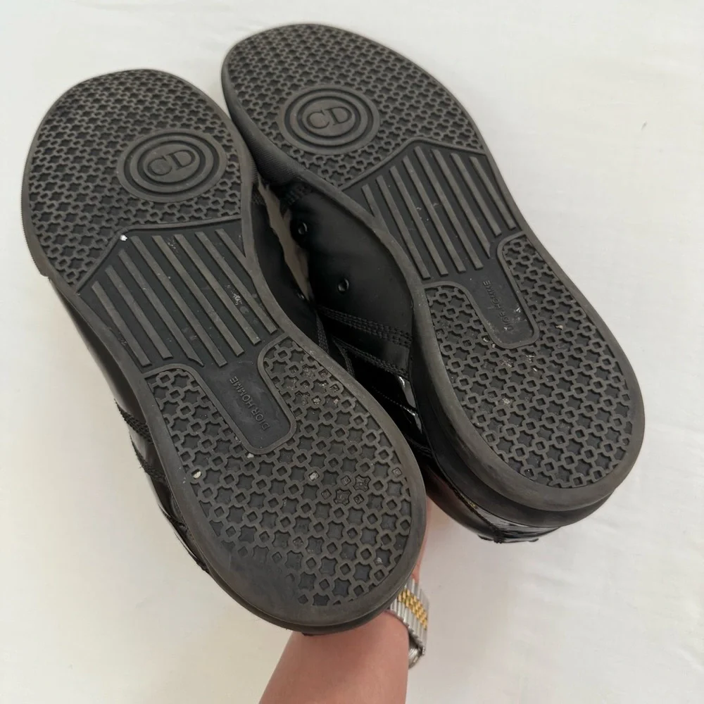 Dior Black Sneakers Sleek Leather Design - Picture 15 of 15